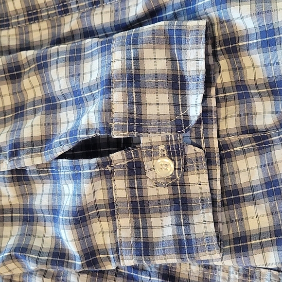 Blue plaid shirt - Picture 6 of 7